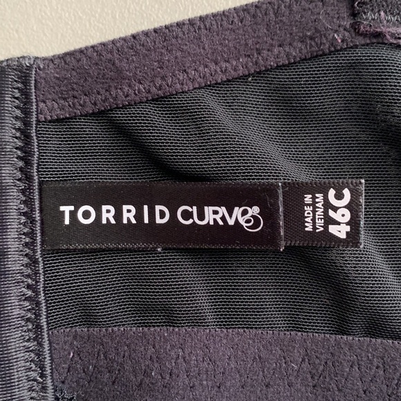 Torrid Curve Push-up Plunge Smoothing Bra Size 46C - Picture 4 of 6